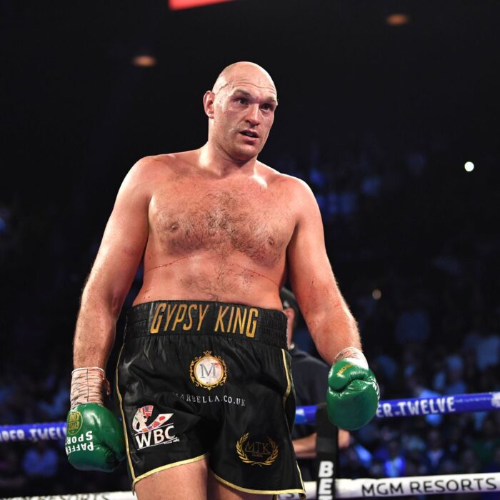 Tyson Fury Claims Top Heavyweight Spot