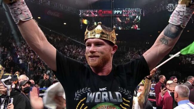 Canelo Alvarez wins undisputed super middleweight championship